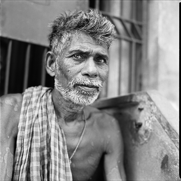 czarno - białe,galeria,Indie,na błonce,Orissa,portret uliczny,Puri,wyprawa