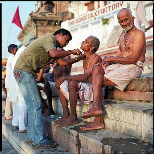 Bronica SQ-A,fuji pro400h,Indie,na błonce,portret uliczny,trochę koloru,Varanasi