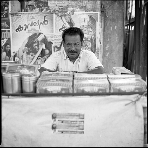 Alappuzha,czarno - białe,galeria,Indie,Kerala,na błonce,portret uliczny,sprzedawcy,trochę tekstu,wyprawa